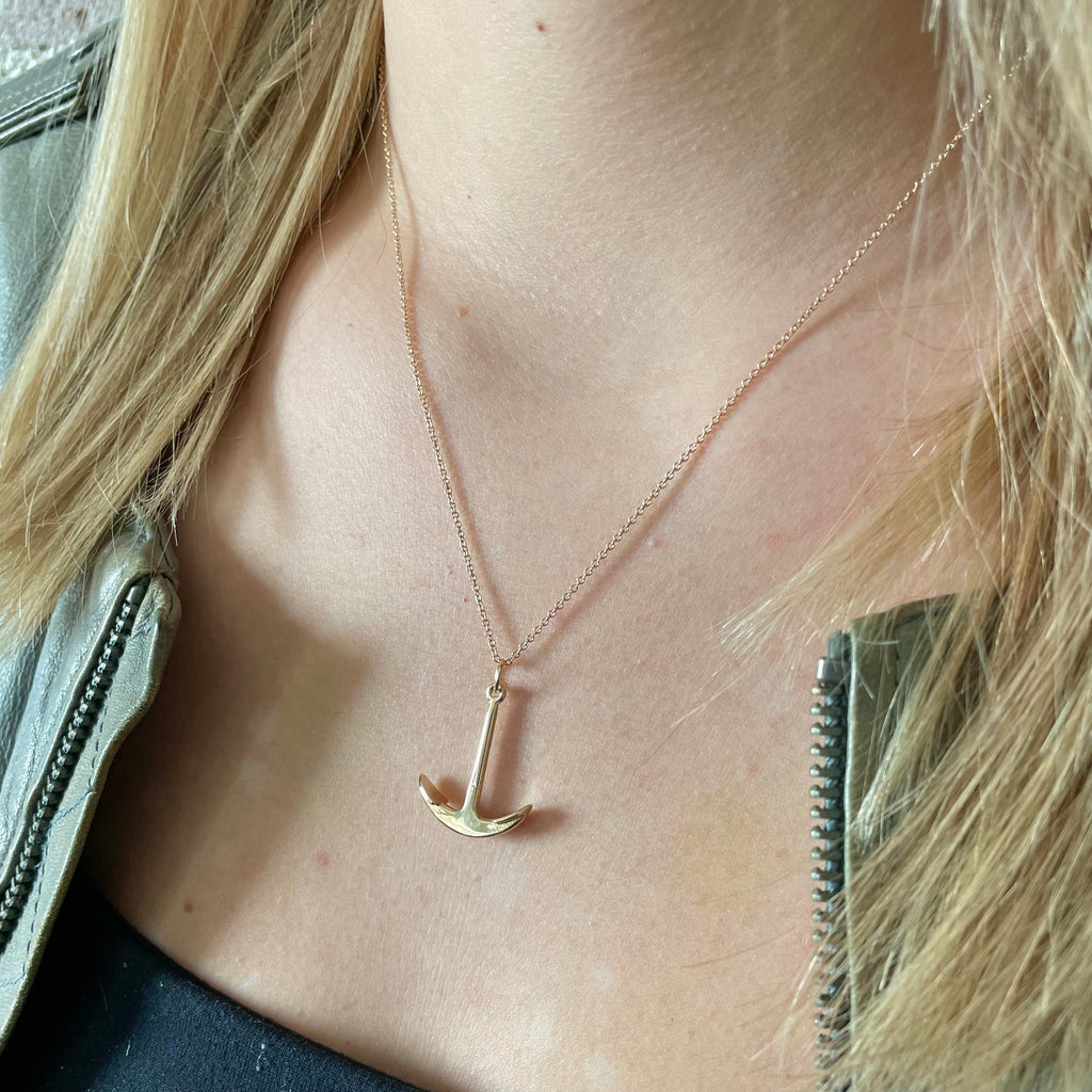 Large Anchor Necklace – The Golden Cleat