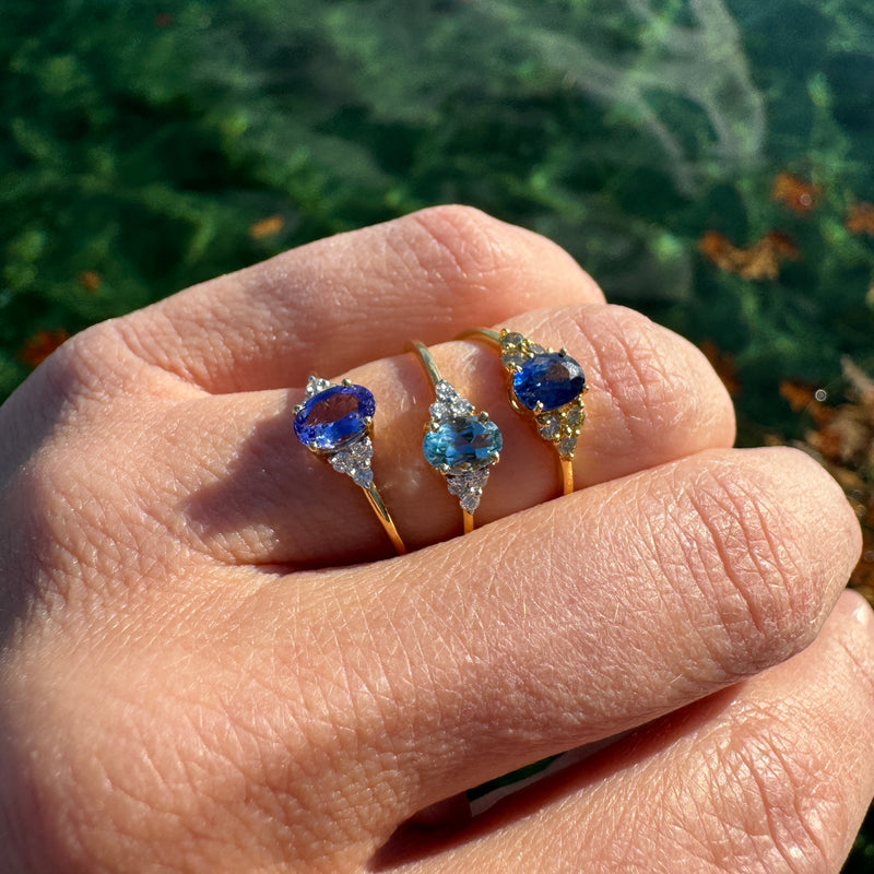 Oval Blue Sapphire and Yellow Diamond Ring