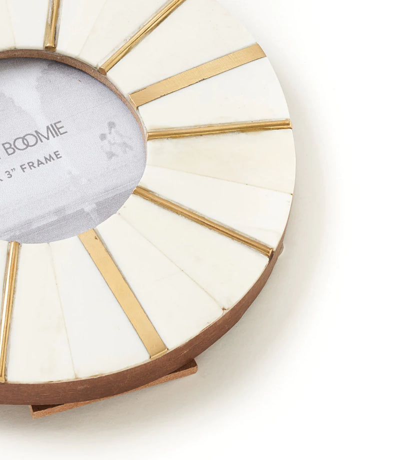 Mukhendu Round Picture Frame