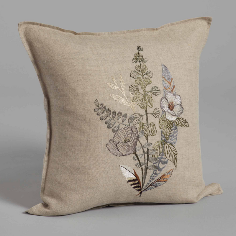 Medium Pillow (Poppy)