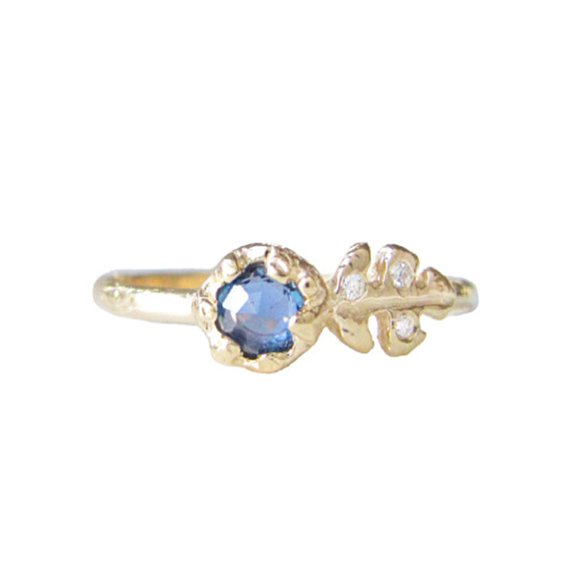 Floret Blue Sapphire Ring in 14K Yellow Gold