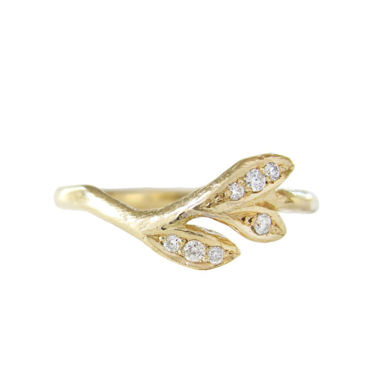 Sway Diamond Ring in 14K Yellow Gold