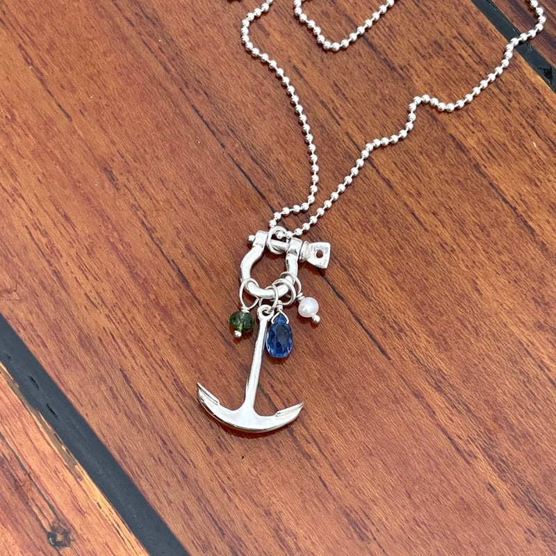 Shackle Charm
