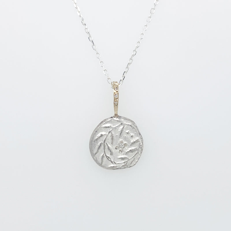 Unbreakable Bond Artifact Necklace