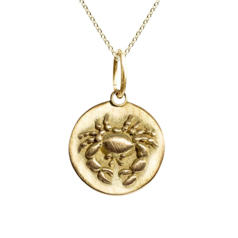 Cancer Zodiac Charm in 18K Gold