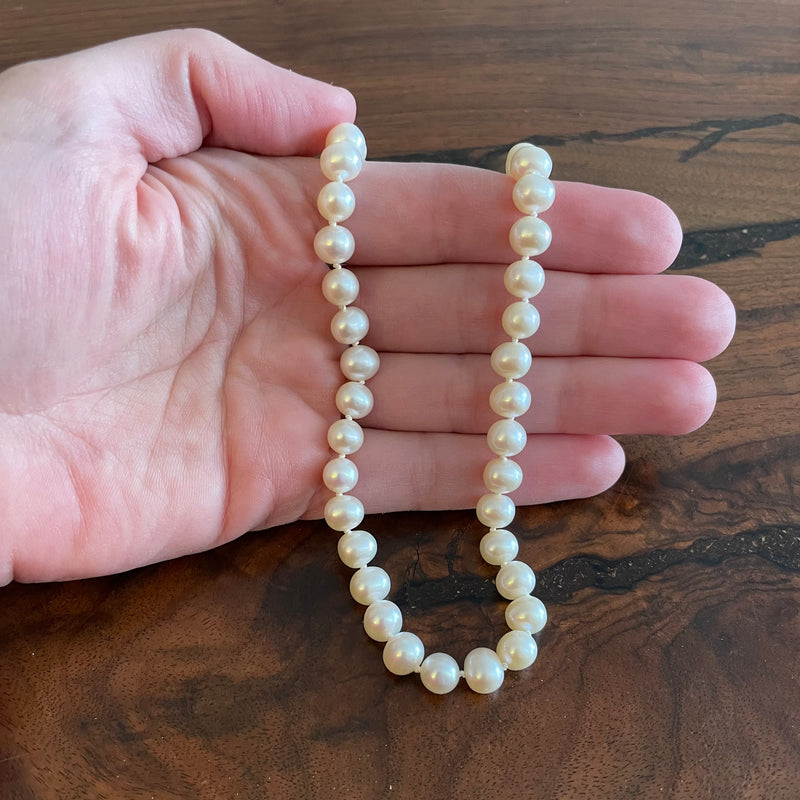pearl necklace
