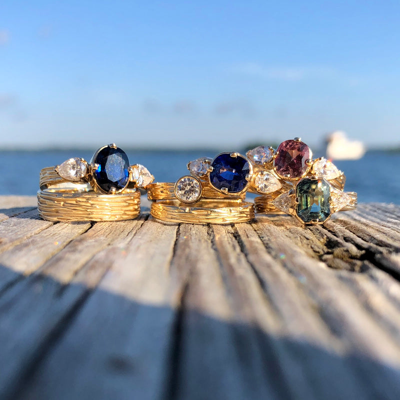 Green Sapphire & Diamond Ripple Ring in 14K Gold